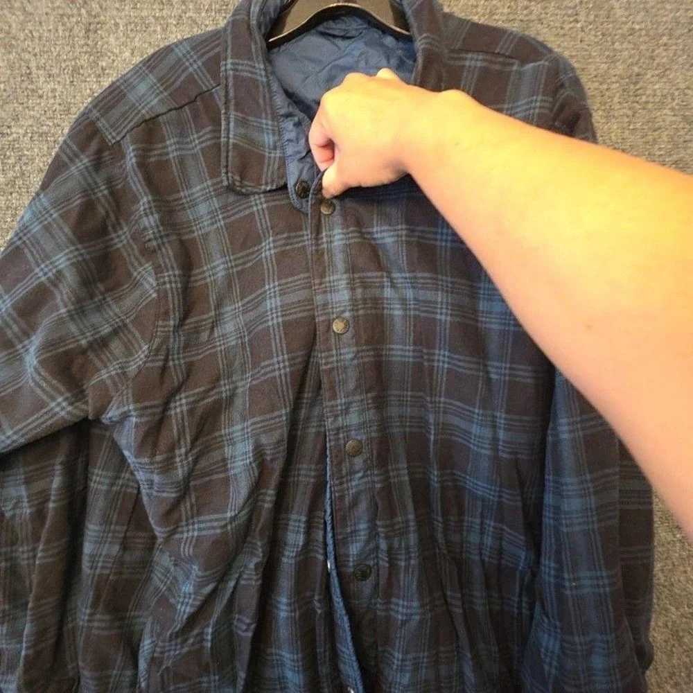 The North Face Jacket Mens XL Blue Plaid Quilted Reversible Flannel Shirt Snap